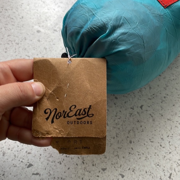 COPY - NorEast quick set hammock. 400lbs capacity camping outdoors - Picture 3 of 3